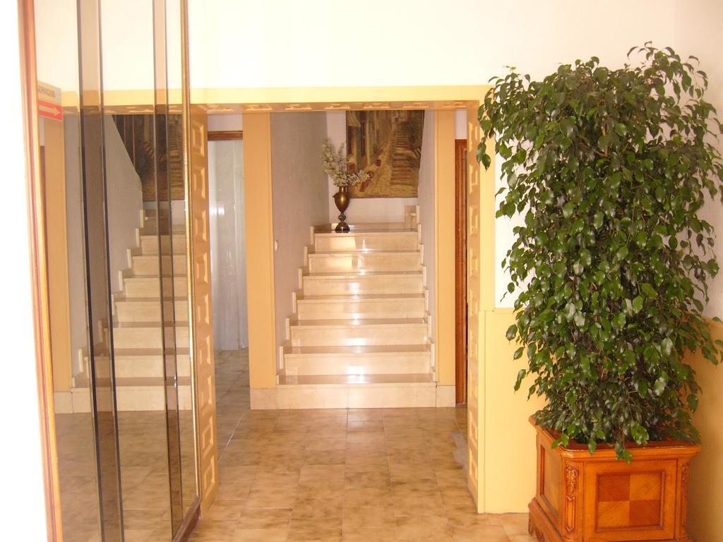 El Artista Hostel Villajoyosa Bagian luar foto