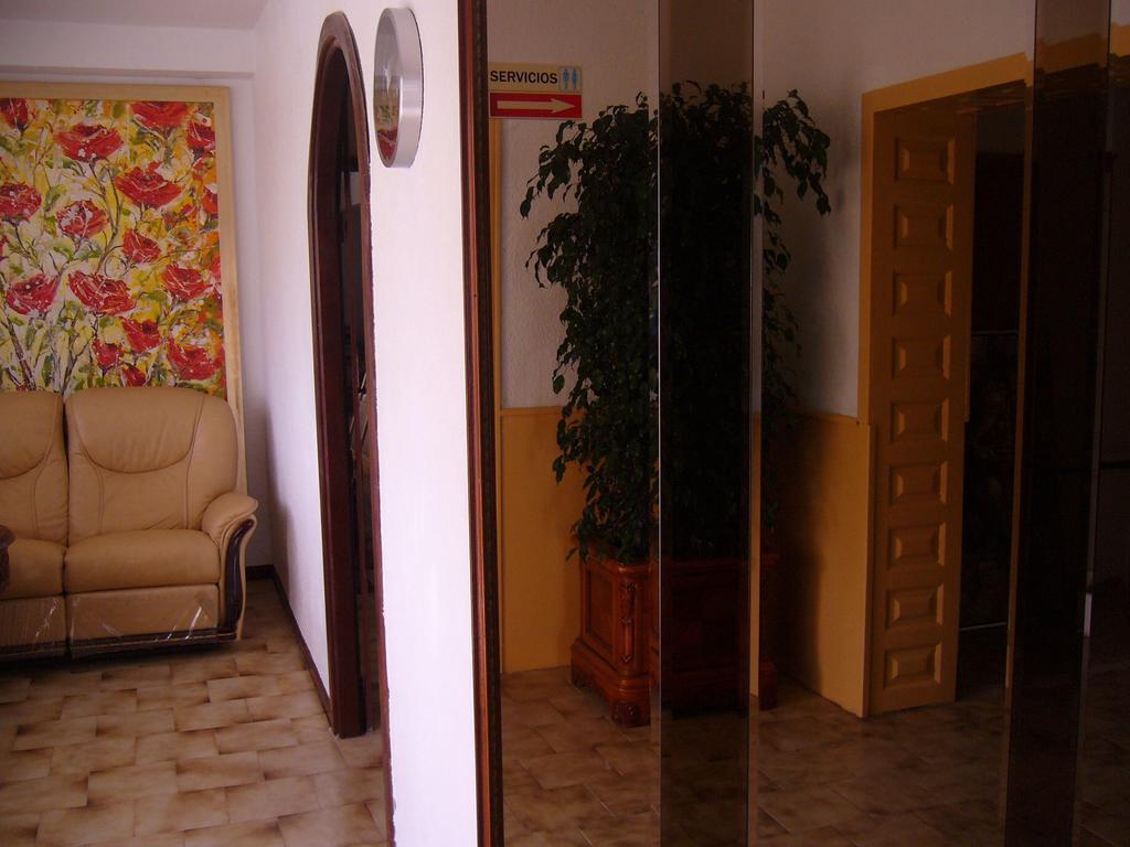 El Artista Hostel Villajoyosa Bagian luar foto