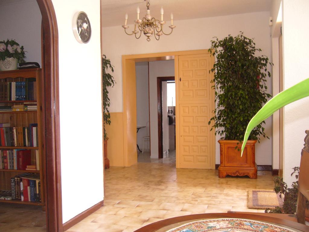 El Artista Hostel Villajoyosa Bagian luar foto