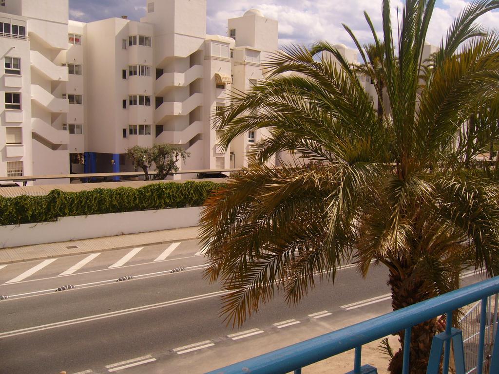 El Artista Hostel Villajoyosa Bagian luar foto