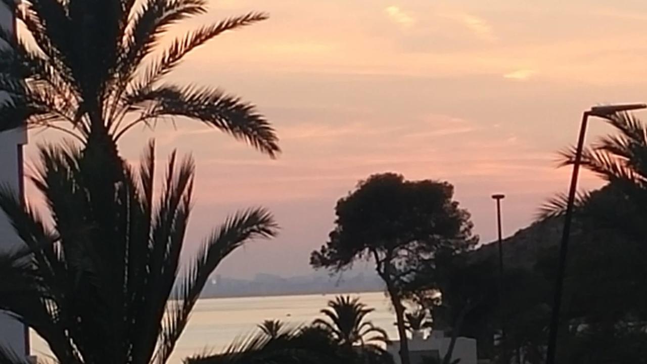 El Artista Hostel Villajoyosa Bagian luar foto
