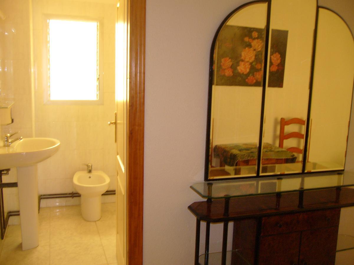 El Artista Hostel Villajoyosa Bagian luar foto