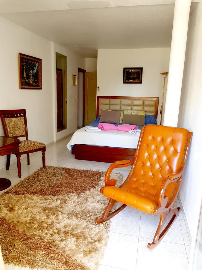 El Artista Hostel Villajoyosa Bagian luar foto