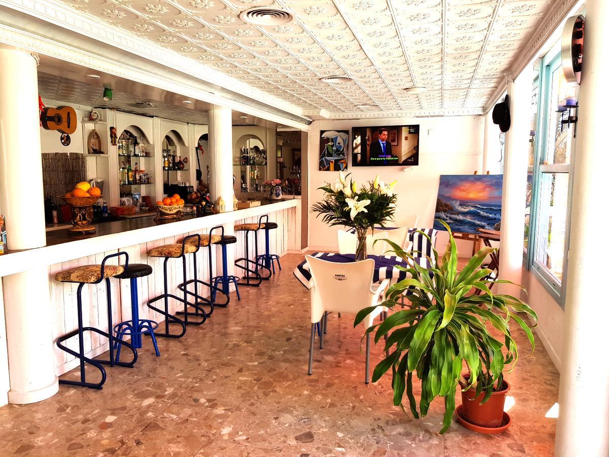 El Artista Hostel Villajoyosa Bagian luar foto